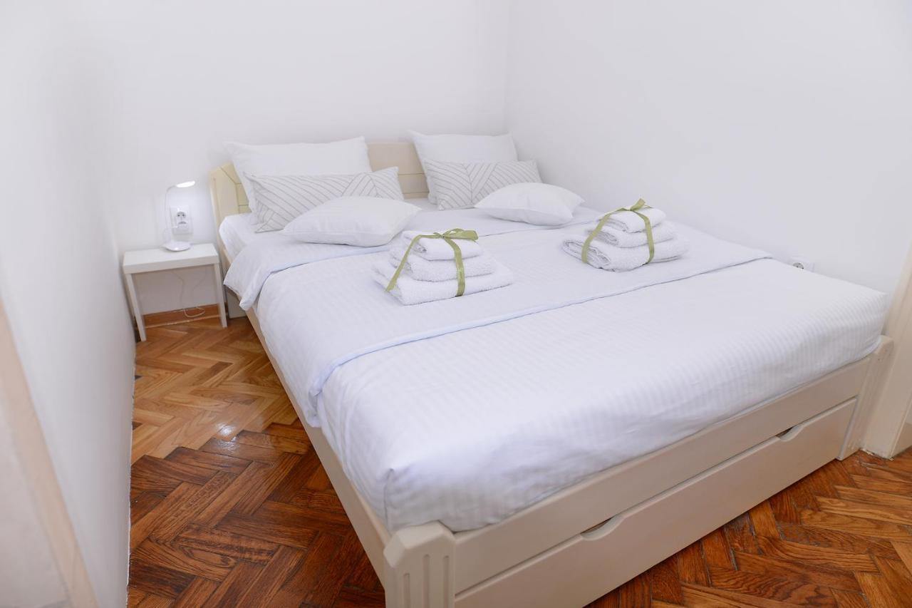 Central Spot Apartments Belgrade Luaran gambar