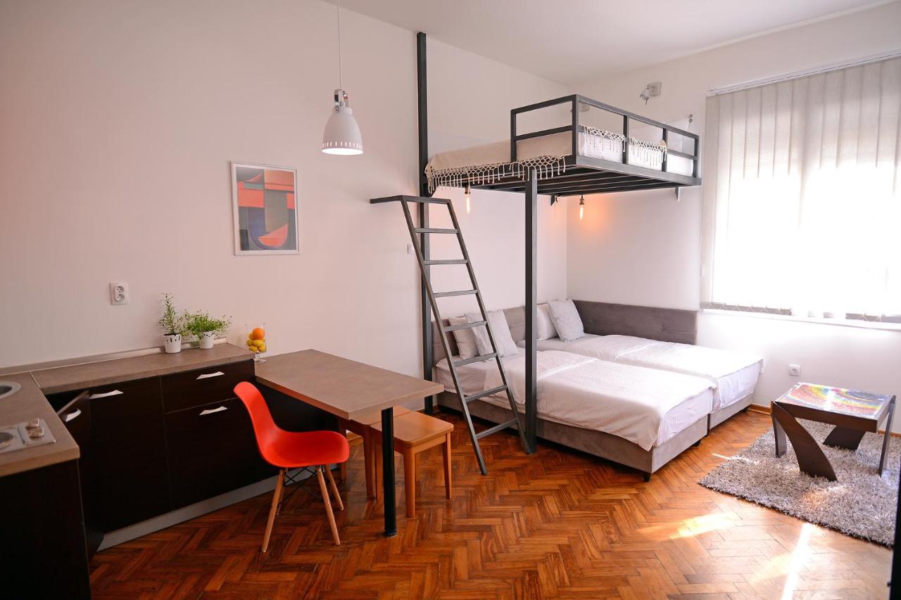 Central Spot Apartments Belgrade Luaran gambar