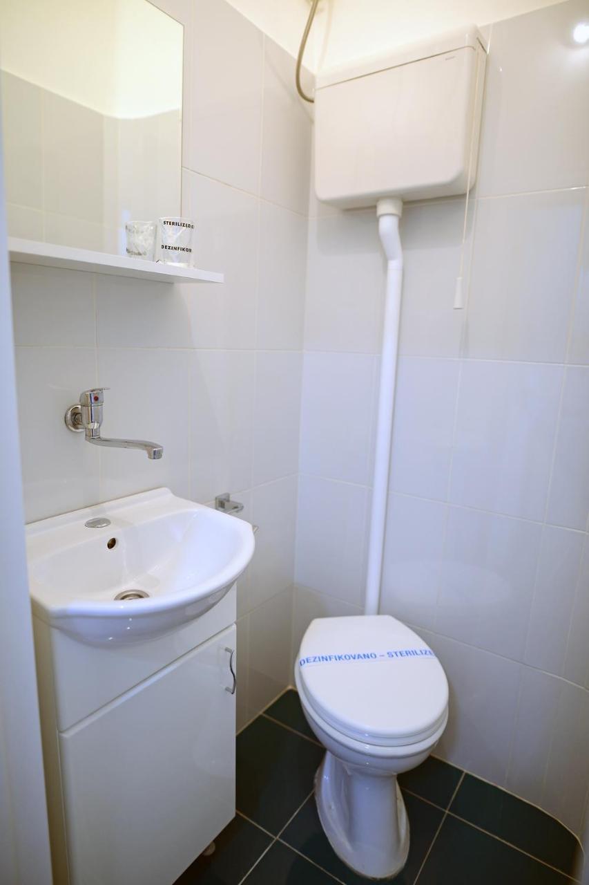 Central Spot Apartments Belgrade Bilik gambar